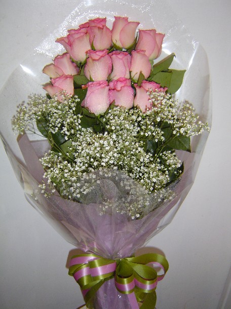 Roses and baby's breath