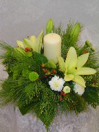 Lillies, pompoms, daisies, hypericum, and cedar