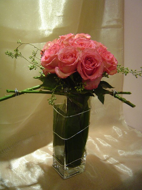 Roses, eucalyptus, and aspedestra