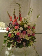 Head table arrangement