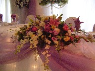 Head table arrangement
