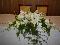 Head table arrangement