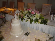 Head table arrangement
