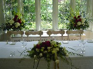 Head table arrangements