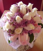 Anna and vendela roses with waxflowers
