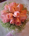 Libia roses and baby's breath