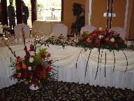 Head table arrangements