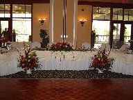 Head table arrangements