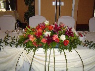 Head table arrangement