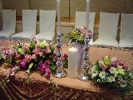 Head table arrangements